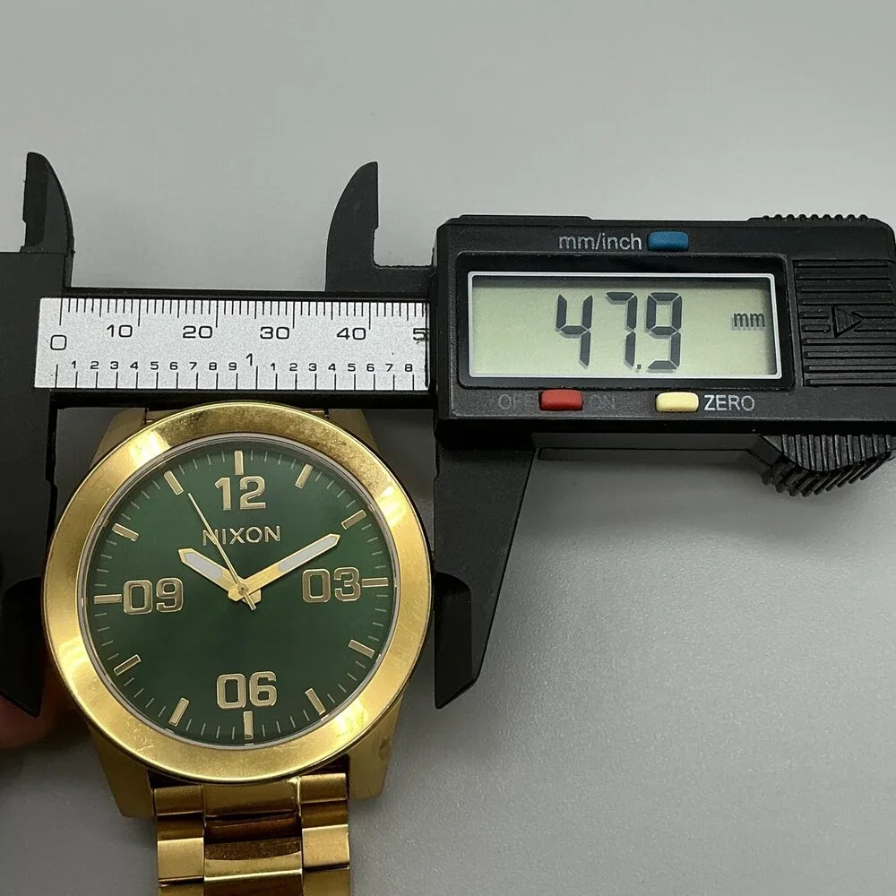 Nixon The Corporal Mens Watch 48mm Green Gold Tone 100M New Battery 6.5